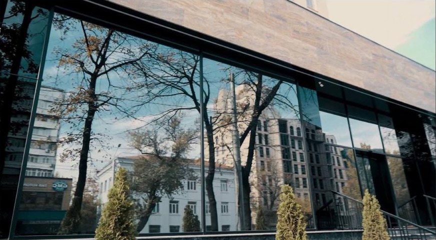 Фасадное остекление бизнес-центра Ордо